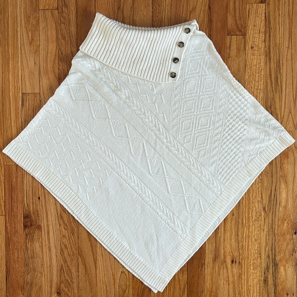 Women’s Essential Soft Cable Knit Cottage Core Cabin Core Poncho Cape